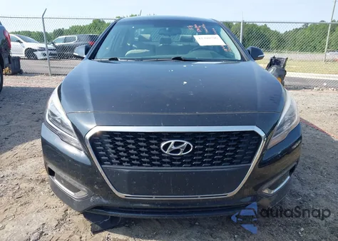 2016 Hyundai Sonata Hybrid/Se from USA, damaged, VIN KMHE24L11GA018549